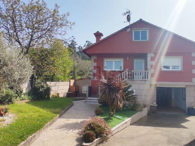 Chalet, Tomiño