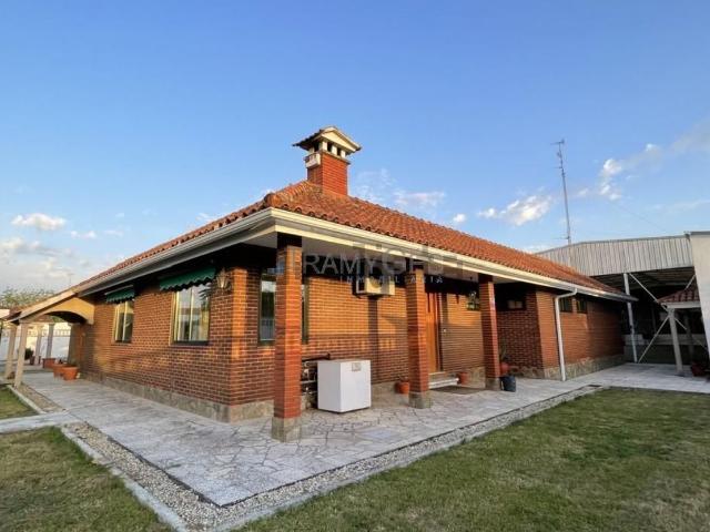Chalet, Tomiño