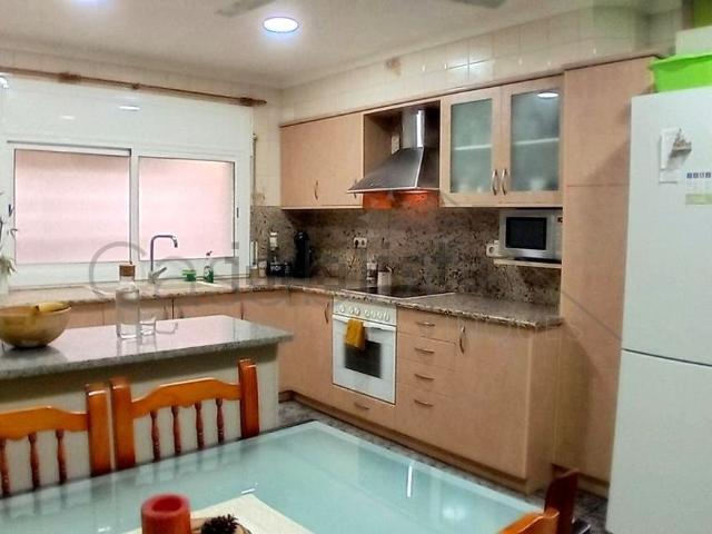 Chalet, Tona
