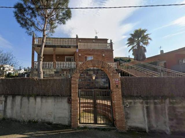 Chalet, Tordera