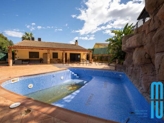 Chalet, Tordera
