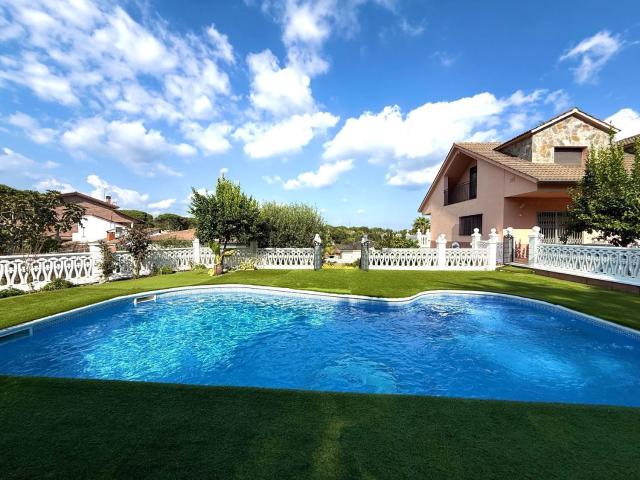 Chalet, Tordera
