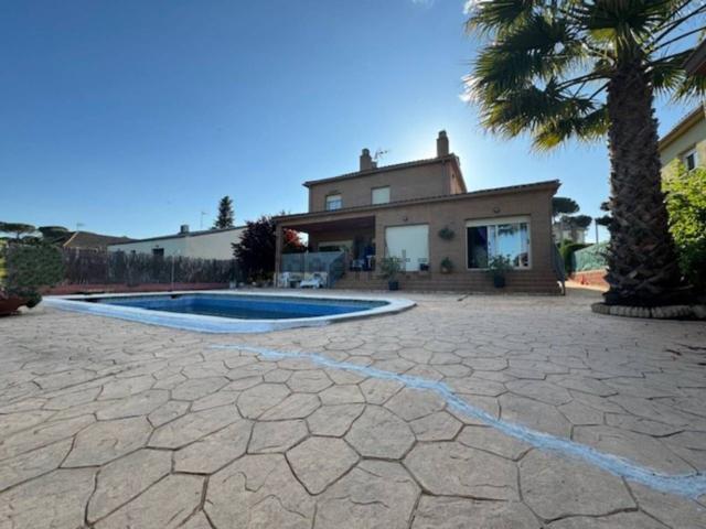Chalet, Tordera