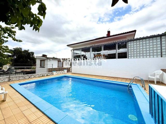Chalet, Tordera