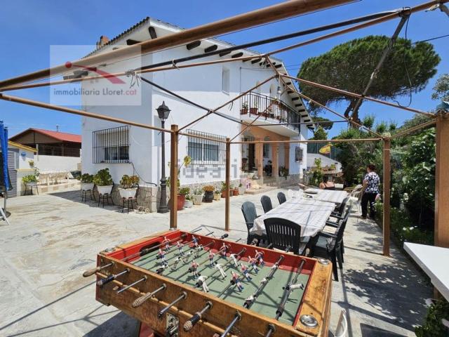 Chalet, Tordera