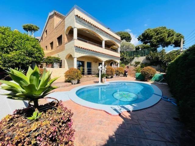 Chalet, Tordera