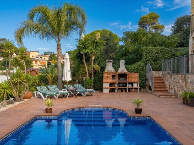 Chalet, Tordera