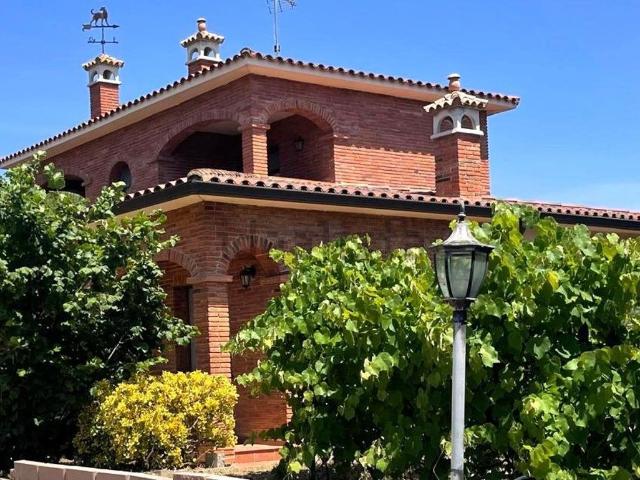 Chalet, Tordera