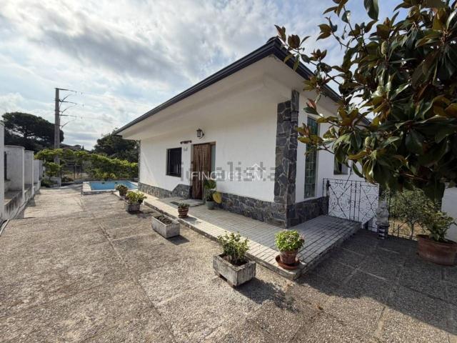 Chalet, Tordera