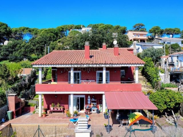 Chalet, Tordera