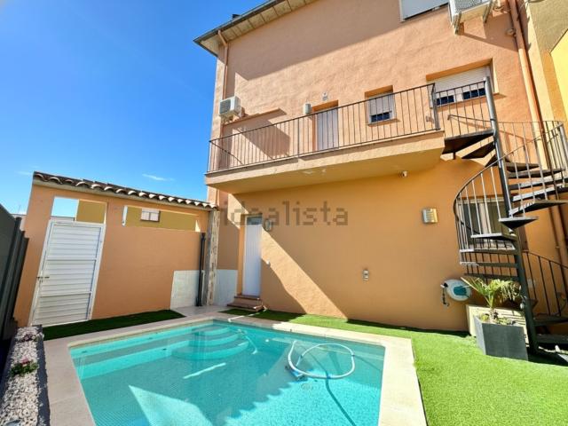 Chalet, Torelló