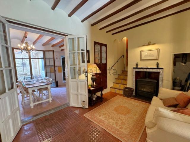 Chalet, Tormos