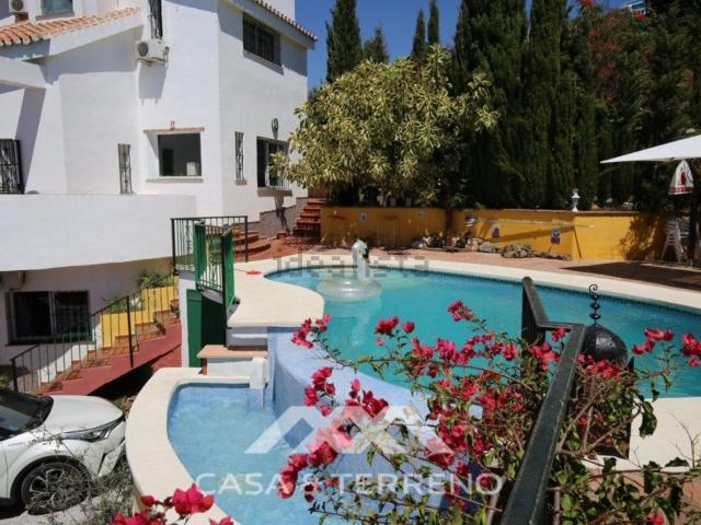 Chalet, Torrox