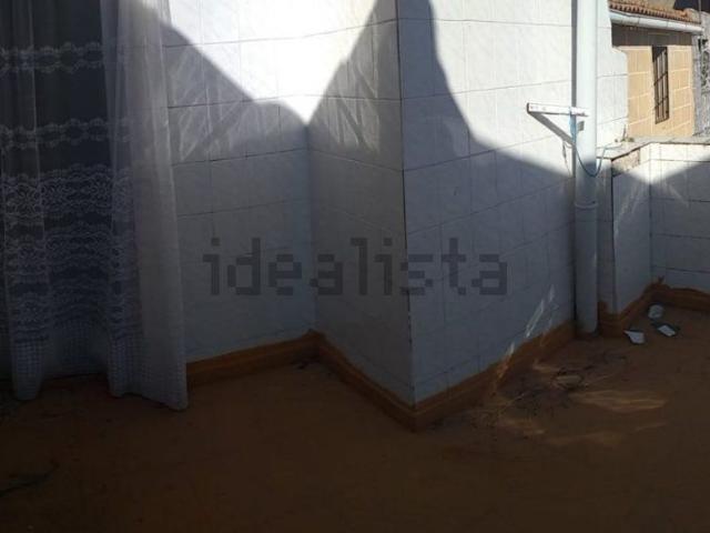 Chalet, Torre de Santa Maria