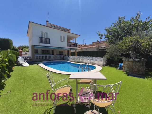 Chalet, Torredembarra