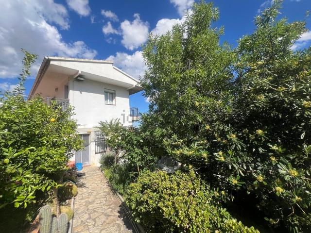 Chalet, Torrelles de Foix