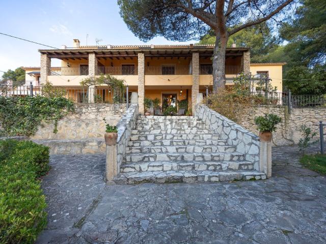 Chalet, Torremanzanas