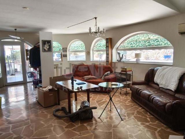 Chalet, Tortosa