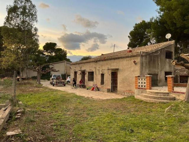 Chalet, Tortosa