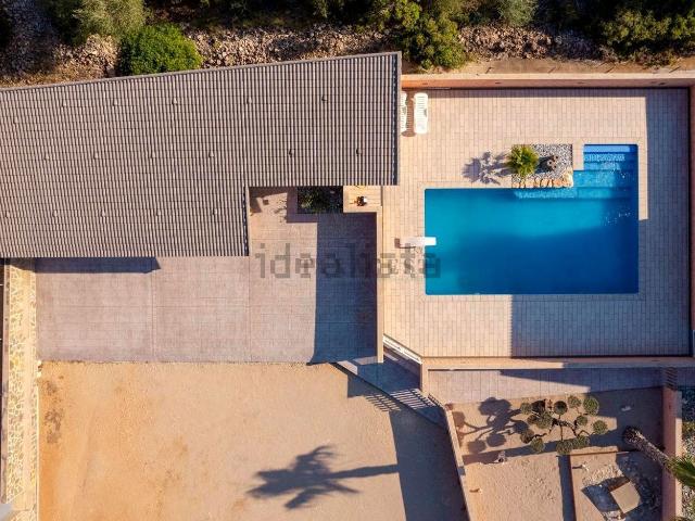 Chalet, Tortosa