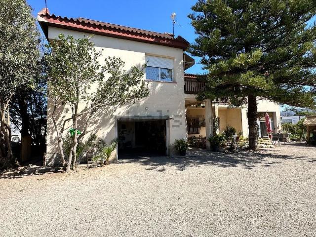 Chalet, Tortosa