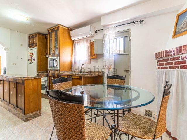 Chalet, Torvizcon