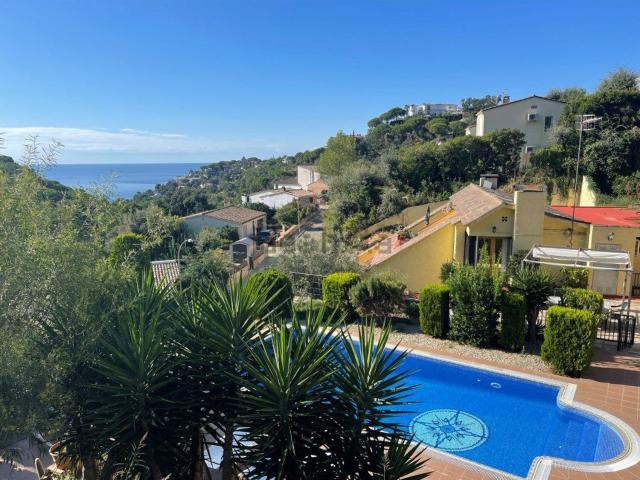 Chalet, Tossa de Mar
