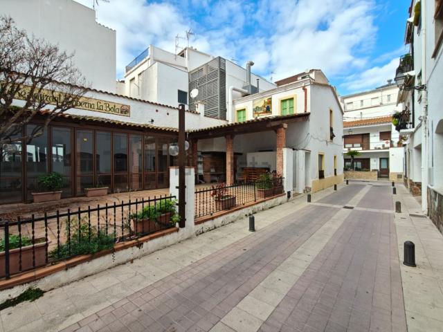 Chalet, Tossa de Mar