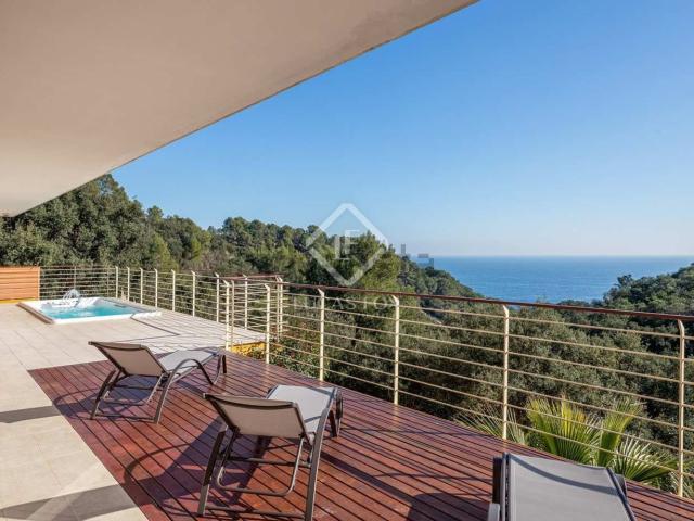 Chalet, Tossa de Mar