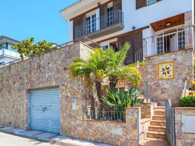 Chalet, Tossa de Mar
