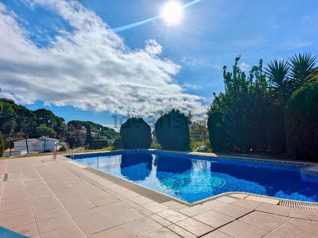 Chalet, Tossa de Mar