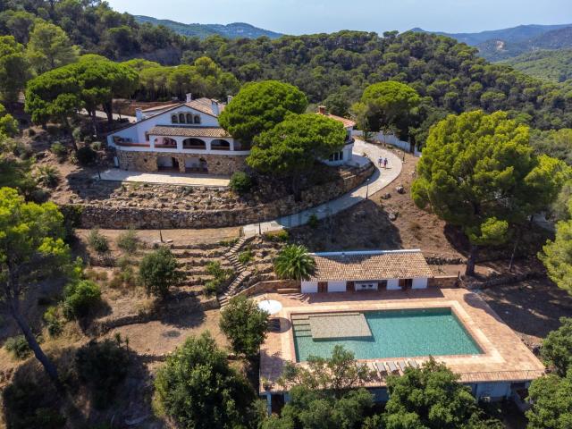 Chalet, Tossa de Mar