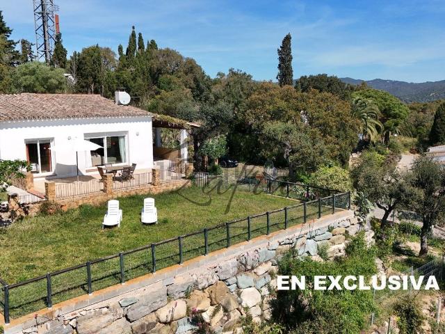Chalet, Tossa de Mar