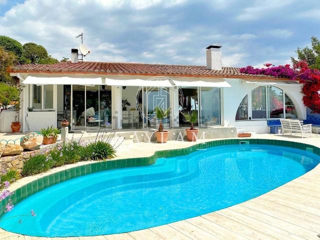 Chalet, Tossa de Mar