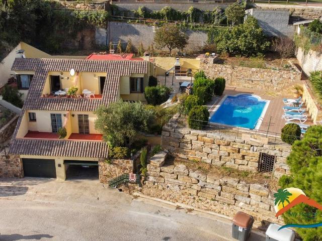 Chalet, Tossa de Mar