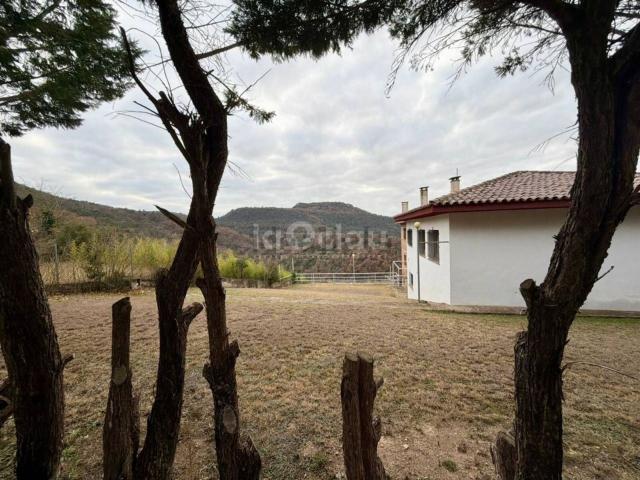 Chalet, Tavèrnoles