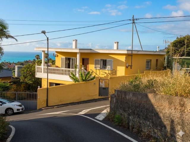 Chalet, Tacoronte