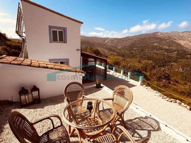 Chalet, Tarbena