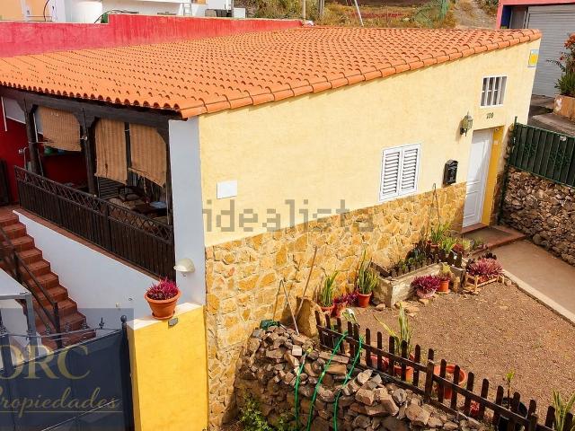 Chalet, Telde