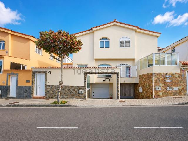 Chalet, Telde