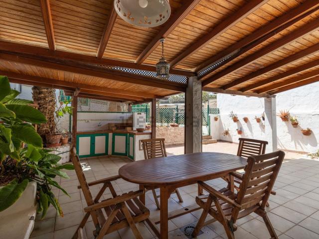 Chalet, Telde