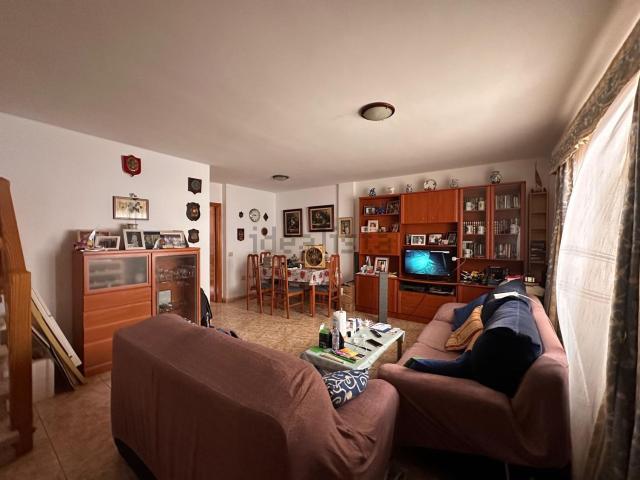 Chalet, Telde