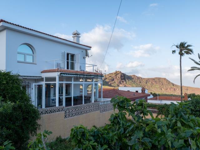 Chalet, Telde