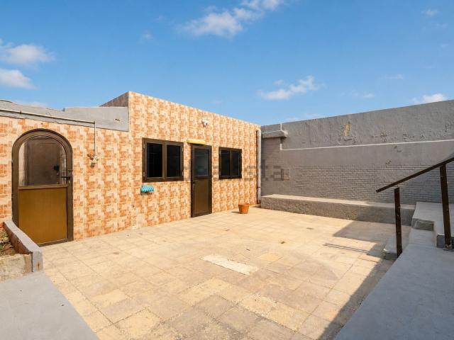 Chalet, Telde
