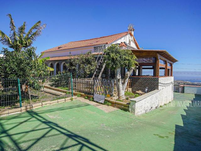 Chalet, Telde