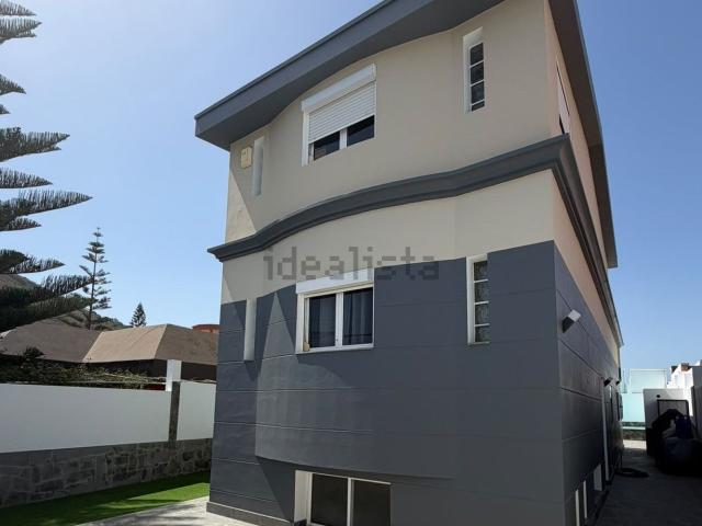 Chalet, Telde