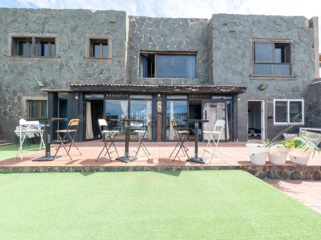 Chalet, Telde
