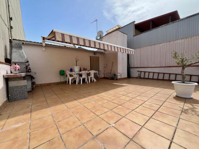 Chalet, Terrassa