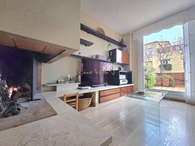 Chalet, Tiana