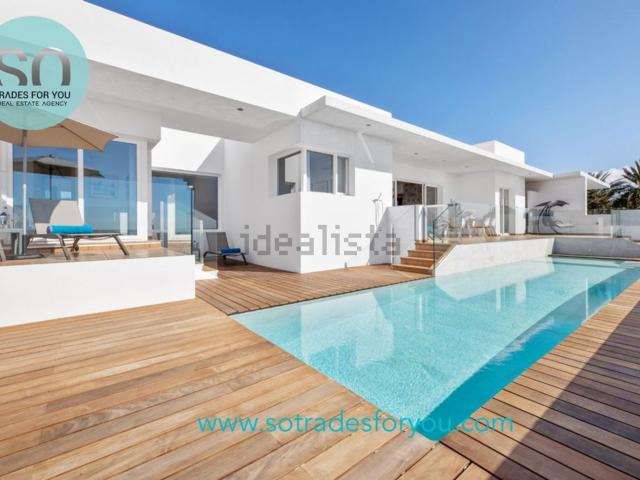 Chalet, Tias